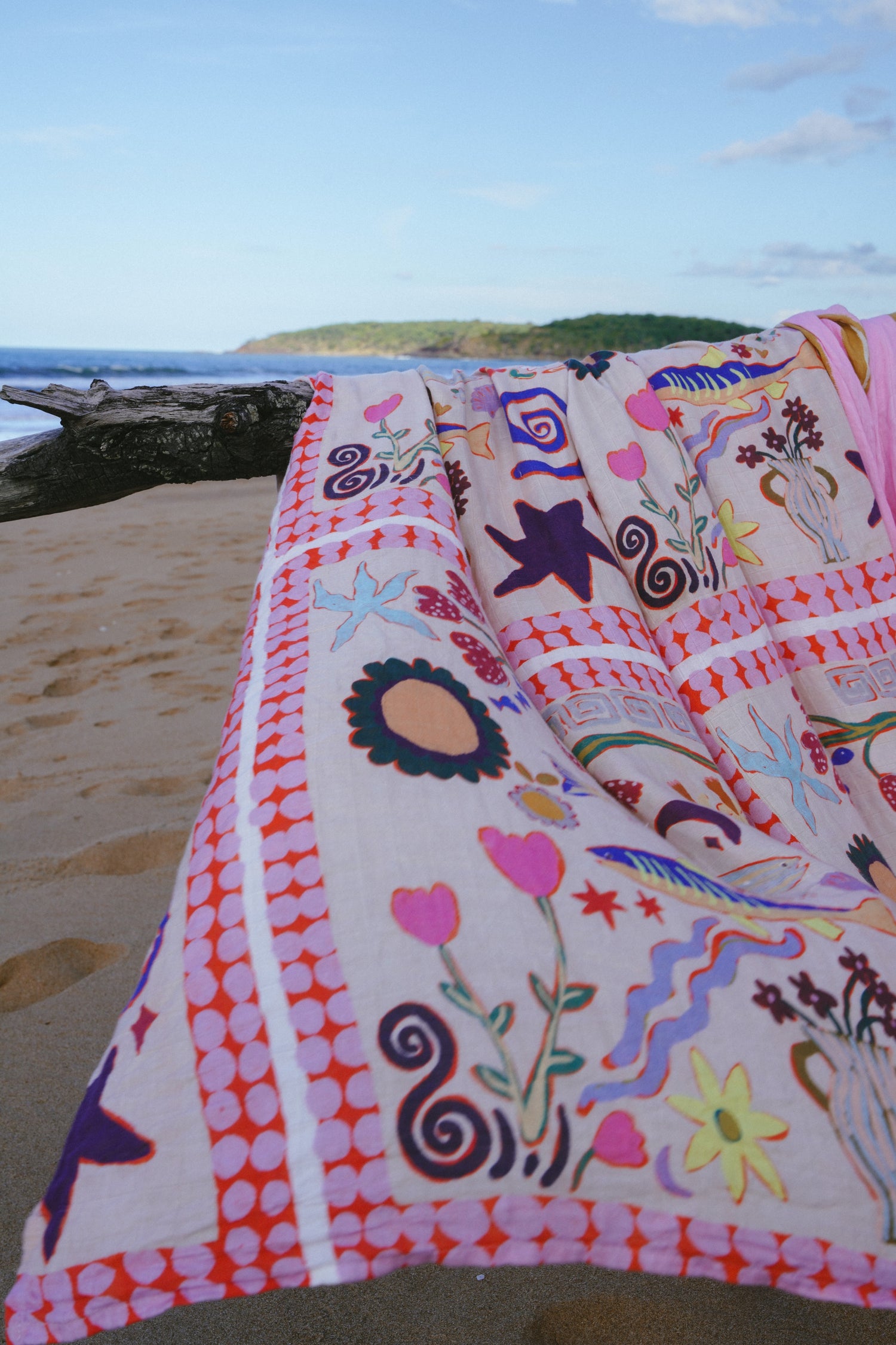 Wonderland Wrap