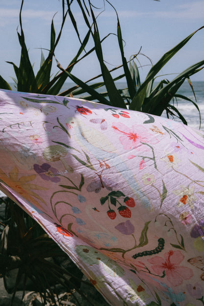 Magic Garden Wrap
