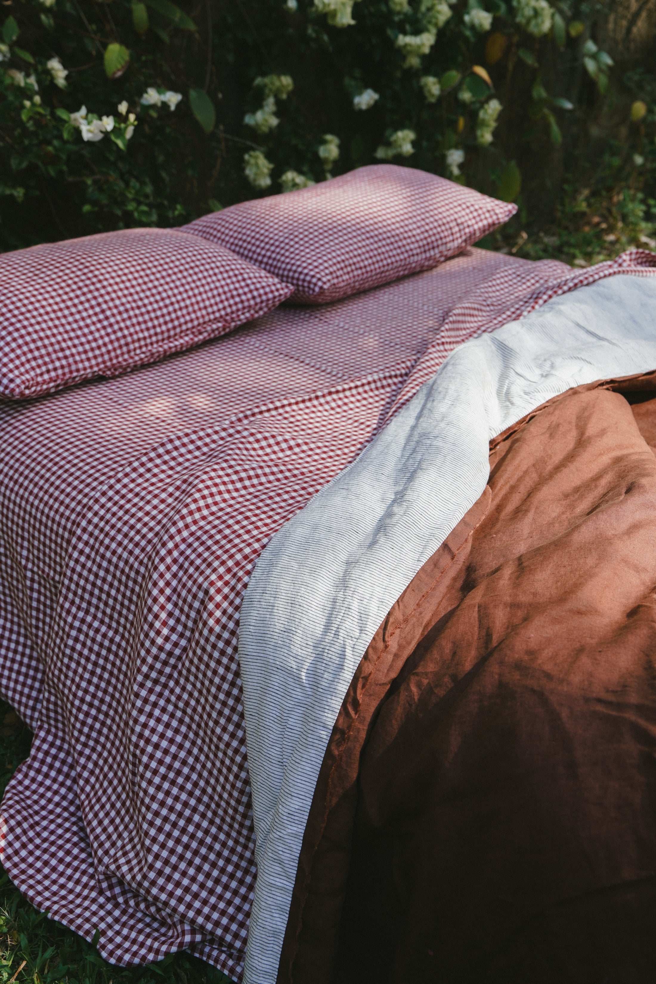 Pure Linen Adult Sheet Sets | Mulberry Gingham